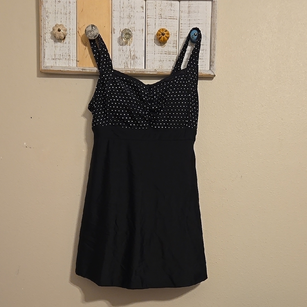 Womens Spectangle Black Polka Dot Dress Swimsuit Sz M NWT